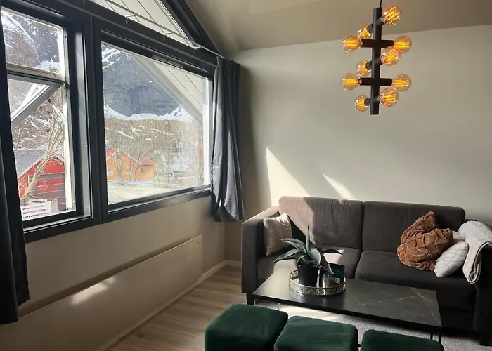 Reine City Apartment شقة راين