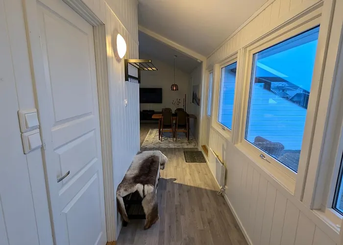 Reine City Apartment شقة