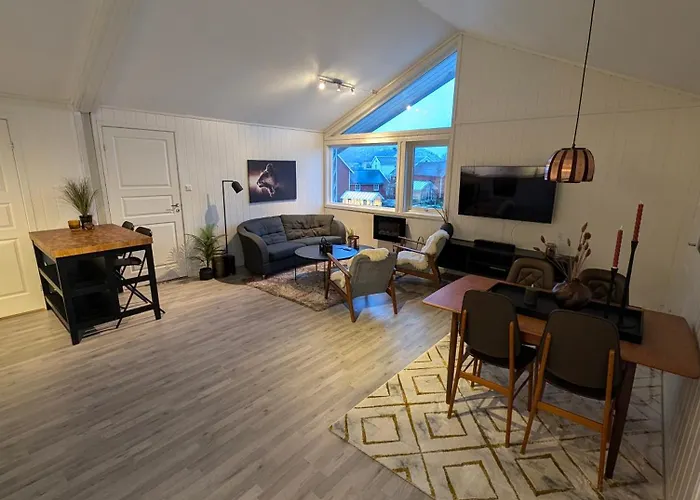 Reine City Apartment * Reine